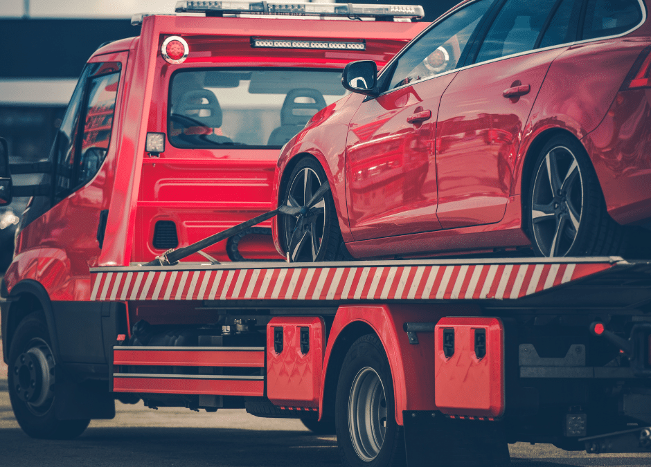 Stuck and Need a Heavy-Duty Tow? Here’s How to Get Back on the Road Fast!